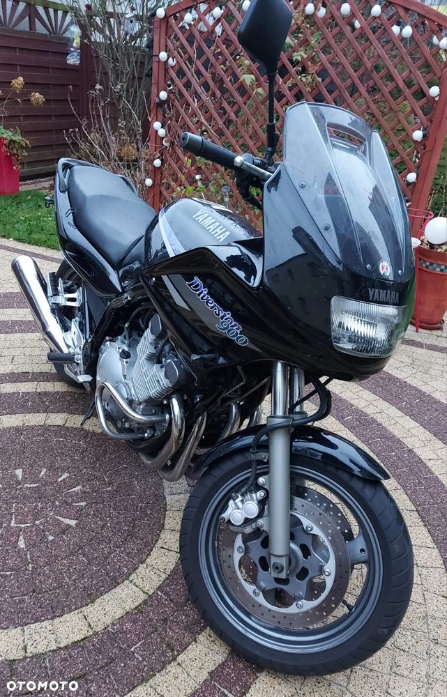 Yamaha XJ - 9