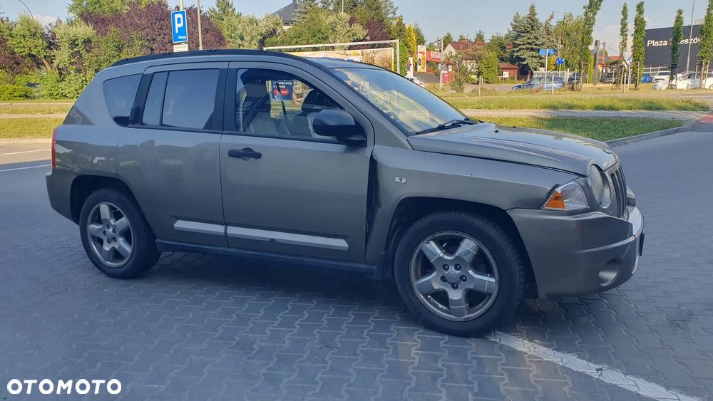 Jeep Compass 2.4I 4x4 Sport - 20