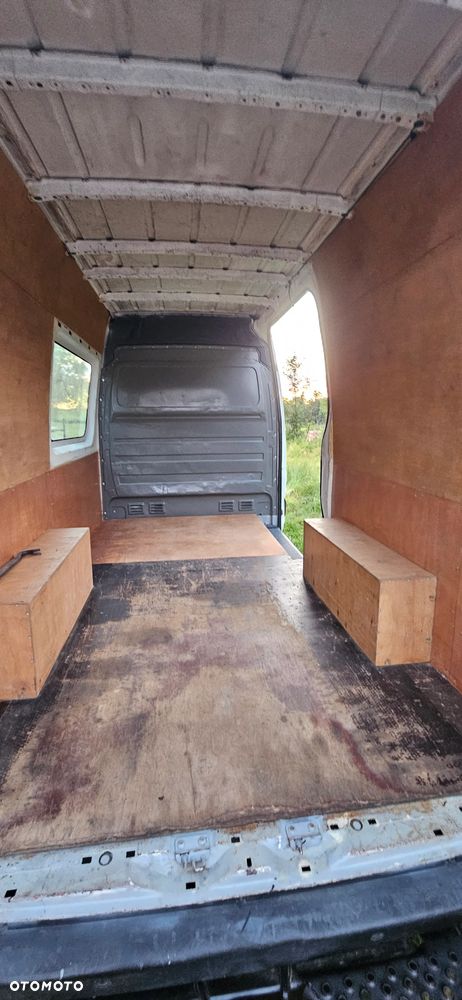 Volkswagen Crafter - 9