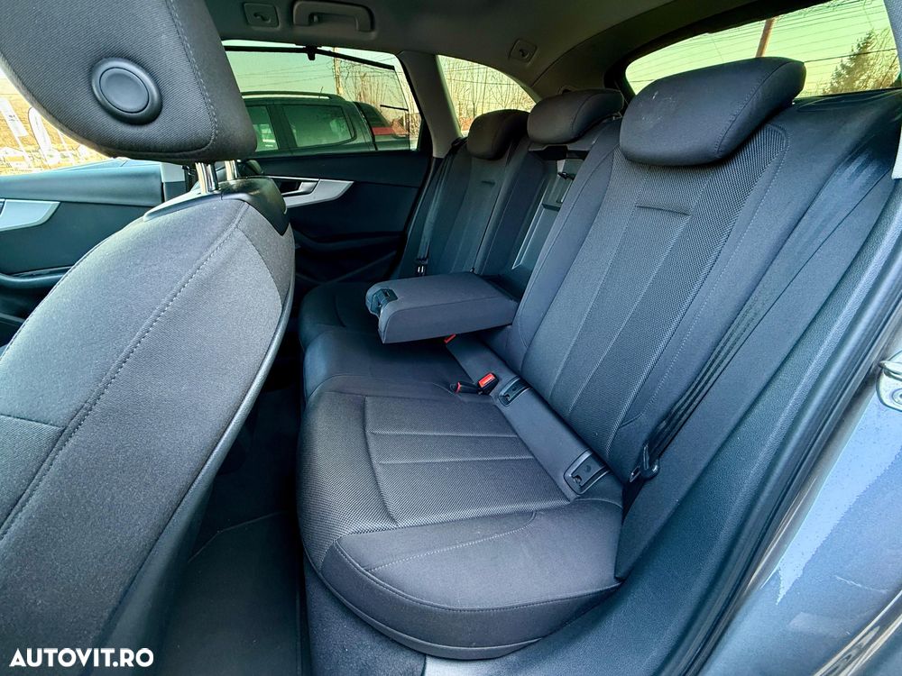 Audi A4 Avant 2.0 35 TDI S tronic MHEV S Line - 20