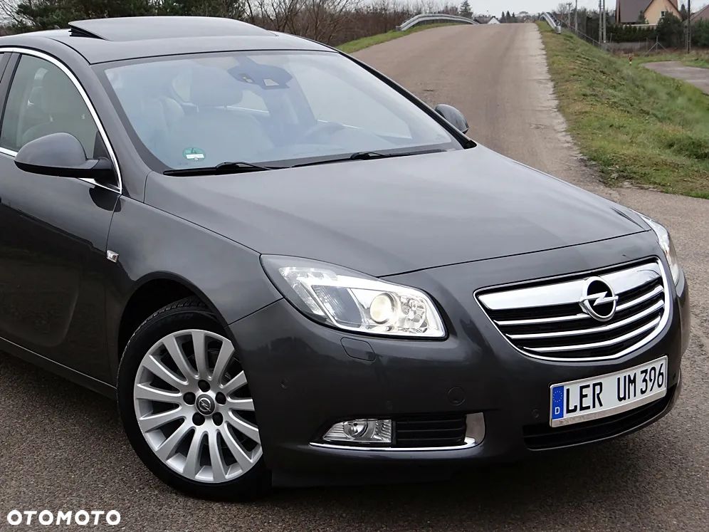 Opel Insignia 2.0 Turbo Cosmo - 9
