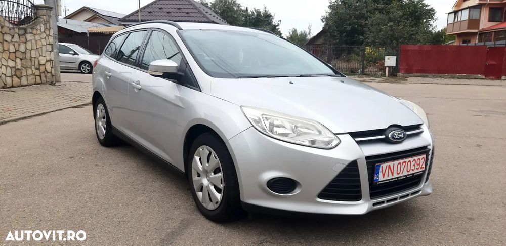 Ford Focus Turnier 1.6 Ti-VCT Champions Edition - 3