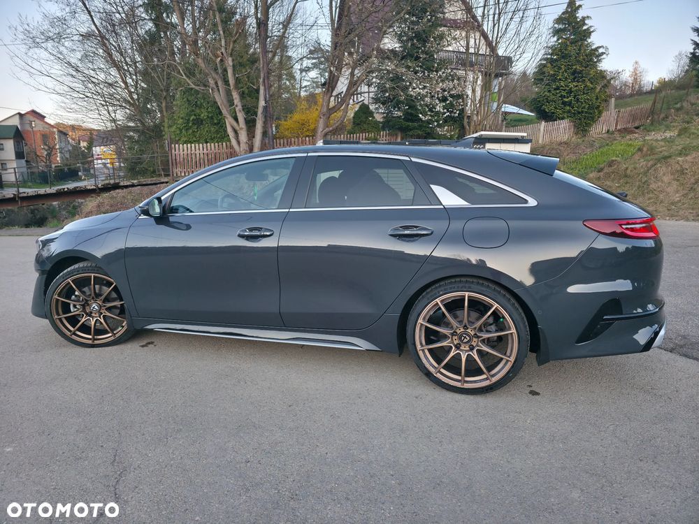 Kia ProCeed 1.5 T-GDI GT Line DCT - 6