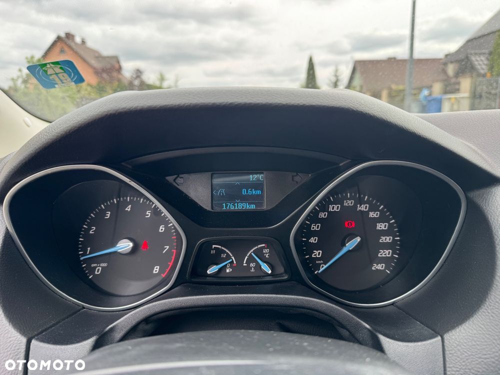 Ford Focus 1.6 Edition - 18