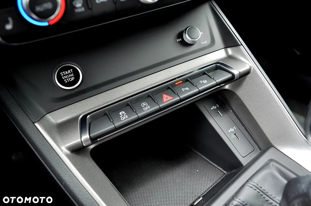 Audi Q3 35 TFSI S tronic - 28