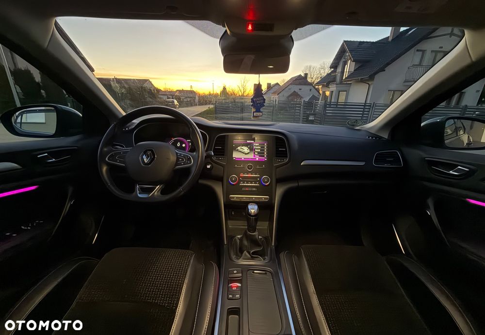 Renault Megane ENERGY TCe 130 INTENS - 21