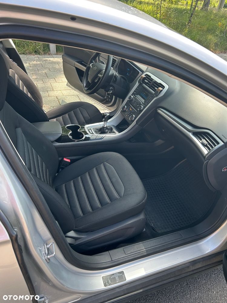 Ford Mondeo 2.0 TDCi Silver X (Amb.) - 18