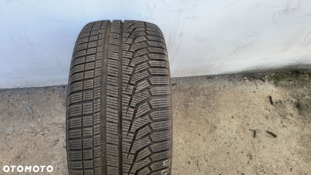 Continental Contiwintercontact TS 830 P  225 50 19 - 4