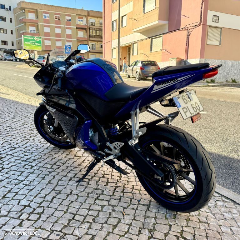 Yamaha YZF 125 - 20