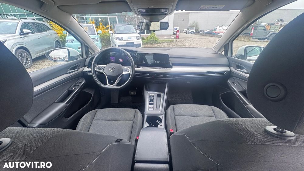 Volkswagen Golf - 15