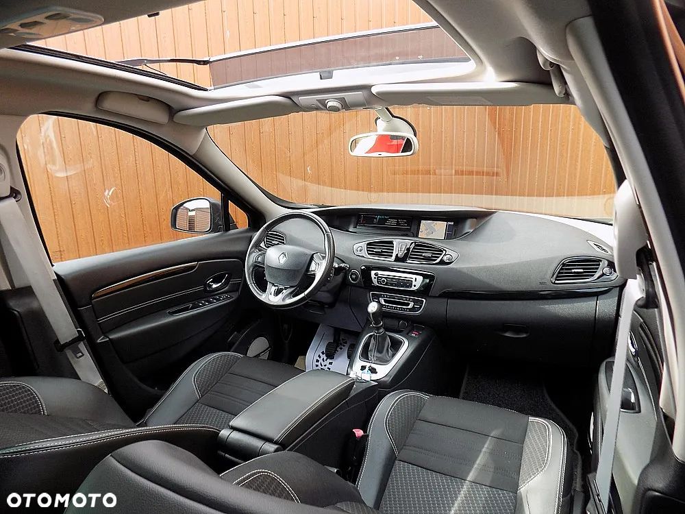 Renault Scenic ENERGY TCe 130 S&S Bose Edition - 21