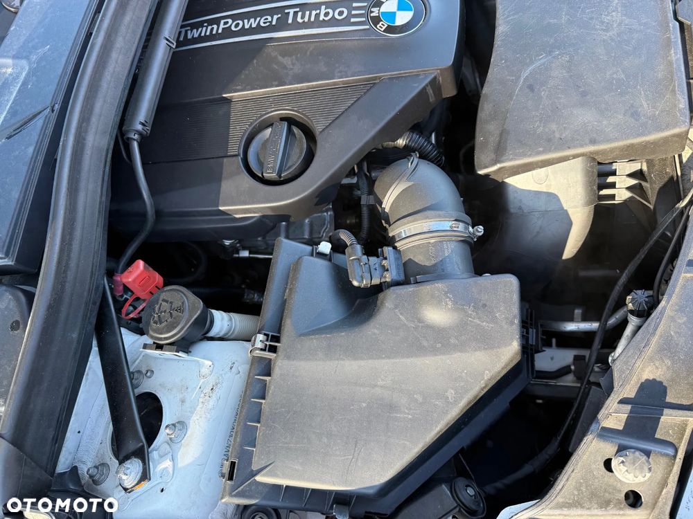 BMW X1 sDrive18d - 18