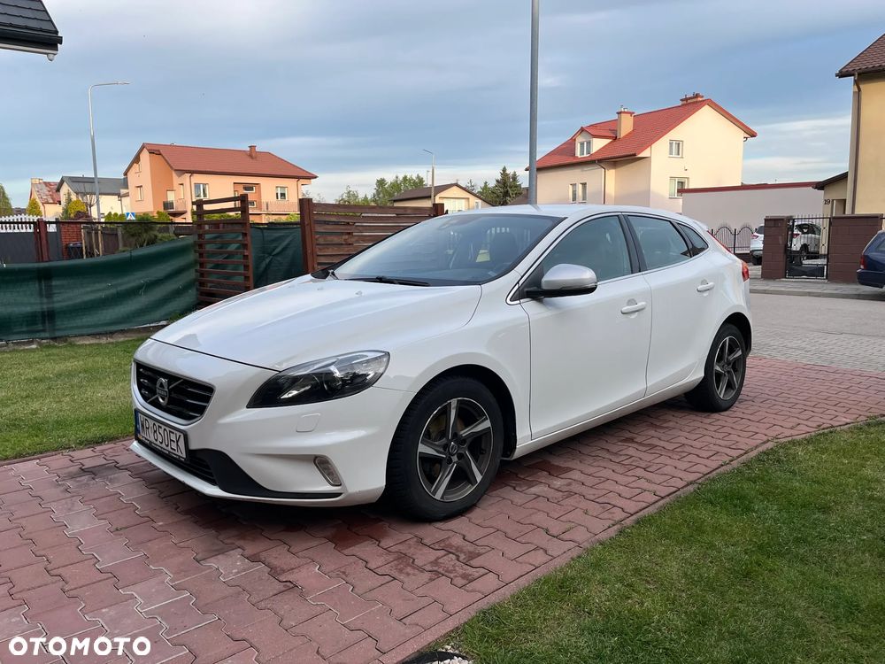Volvo V40 D2 RDesign - 1