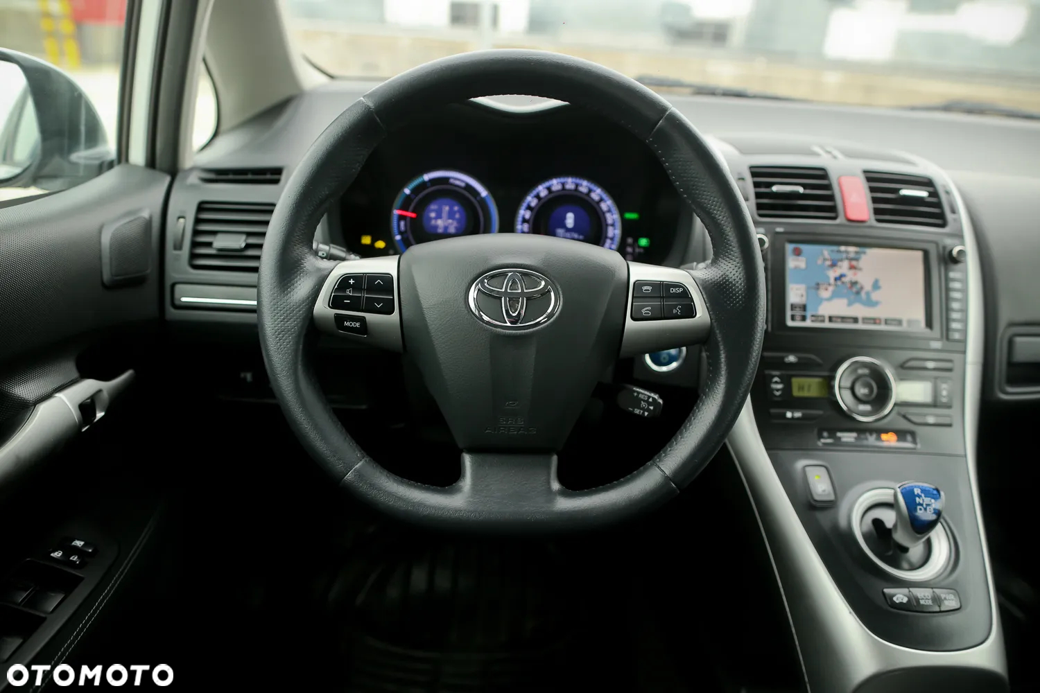 Toyota Auris - 23