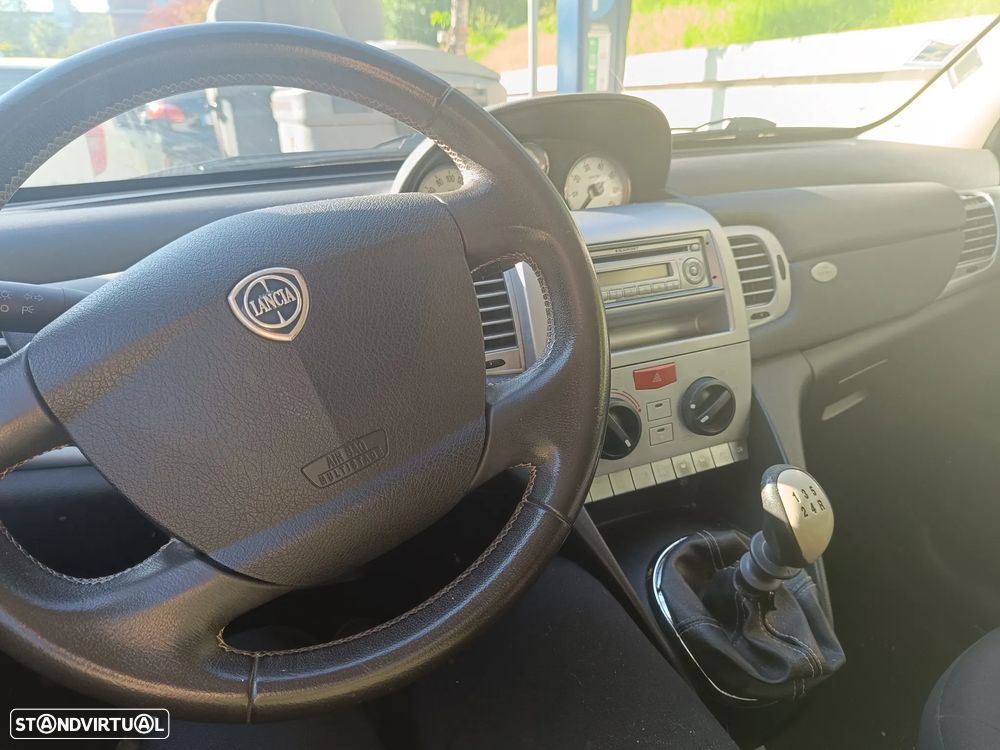 Lancia Ypsilon 2009 photo 5