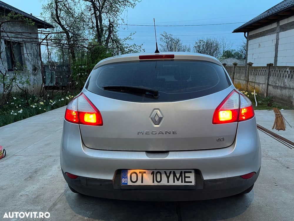 Renault Megane 1.5 dCi Dynamique - 4