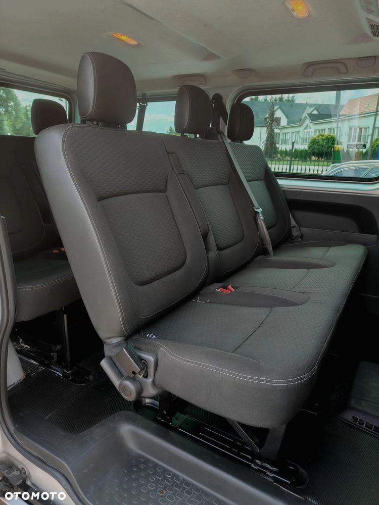 Opel Vivaro - 16