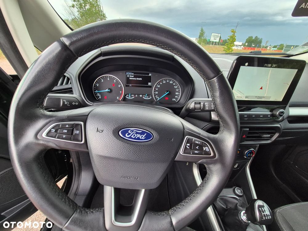 Ford EcoSport - 27
