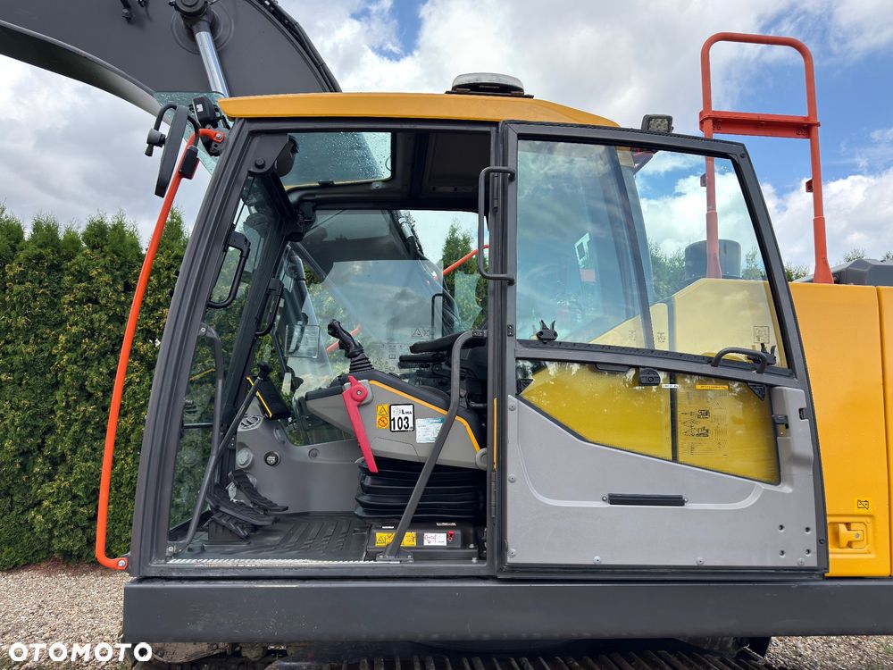 Volvo EC 250 EL - 34