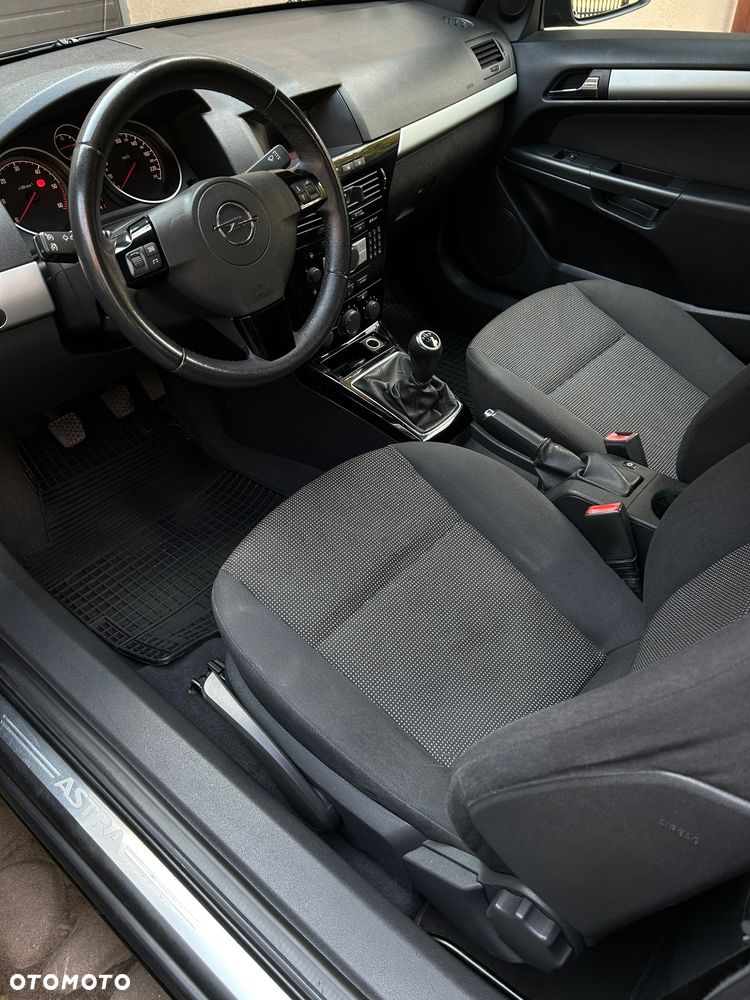 Opel Astra 1.9 CDTI Edition 111 Jahre - 5