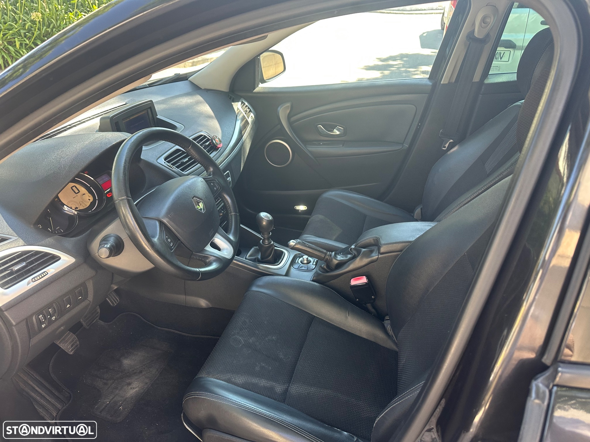 Renault Mégane Sport Tourer 1.5 dCi Dynamique S - 9