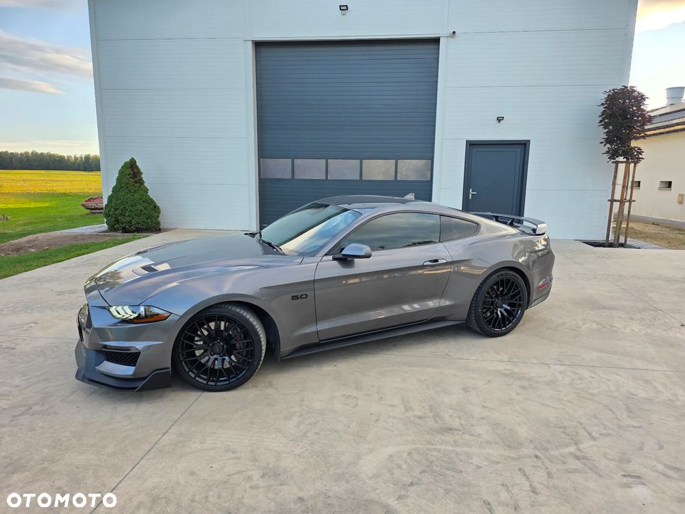 Ford Mustang - 12