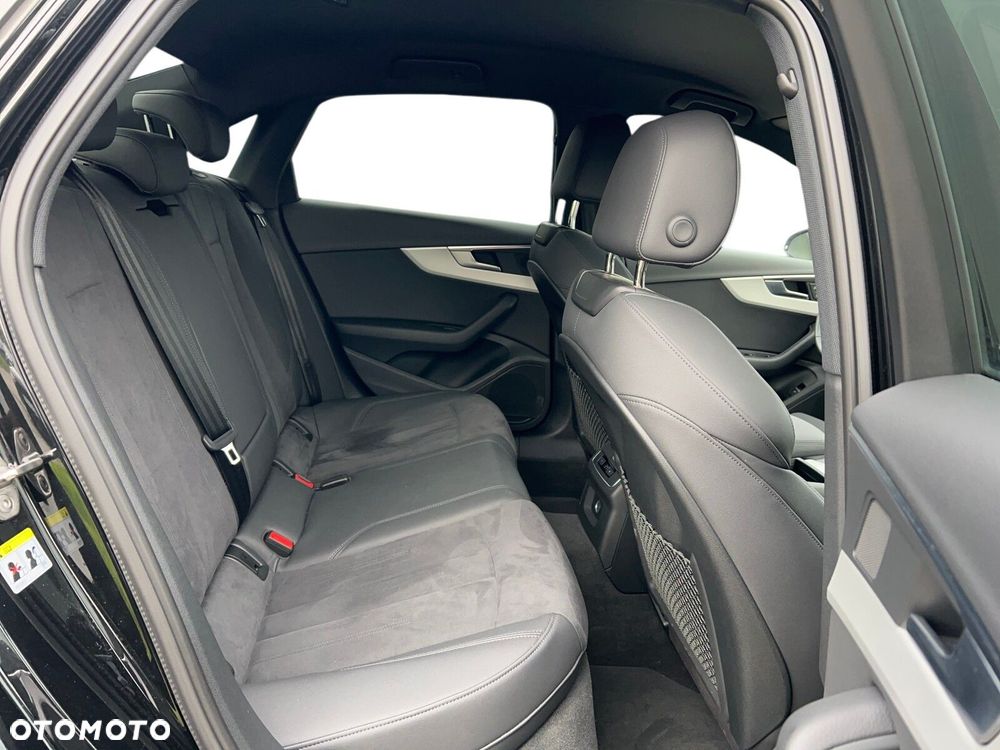 Audi A4 - 12
