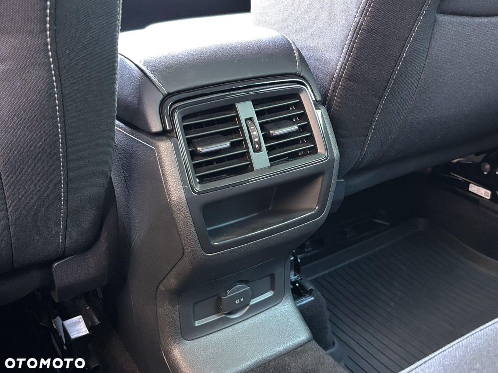 Skoda Karoq 1.5 TSI ACT Sportline DSG - 19