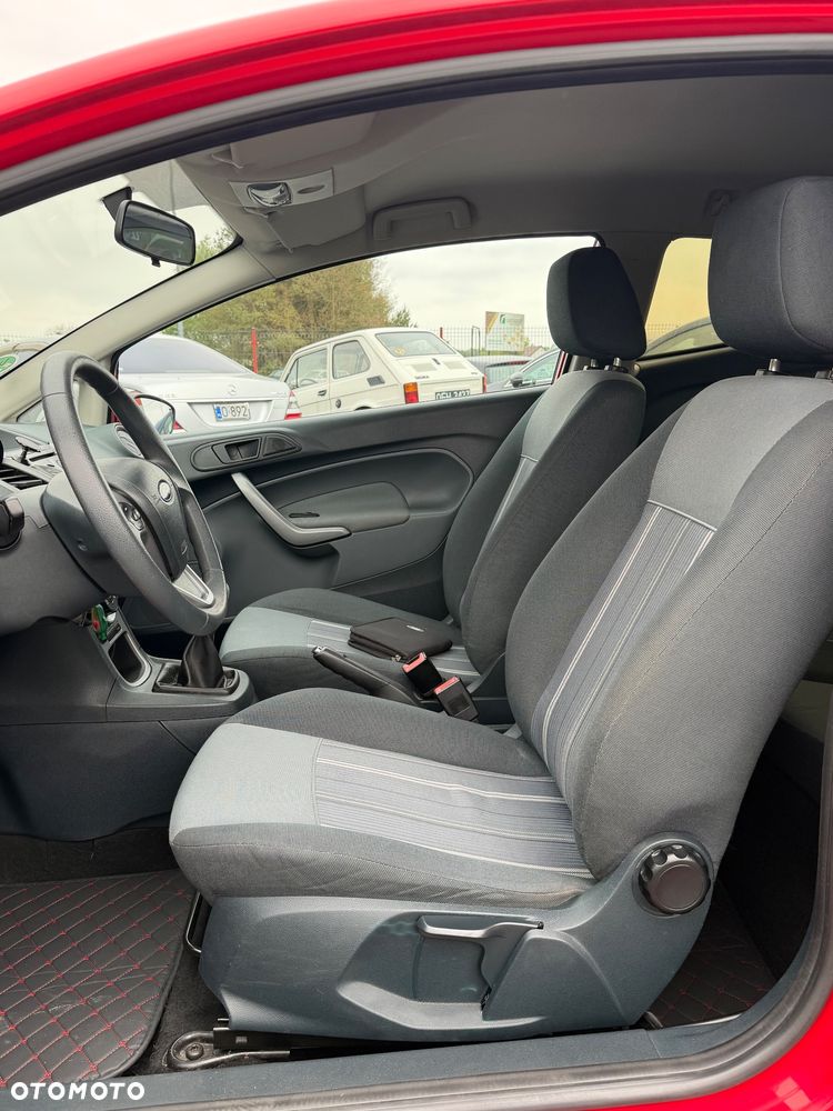 Ford Fiesta 1.4 Sport - 12