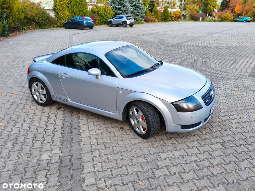 Audi TT Coupé 1.8T Quattro - 8