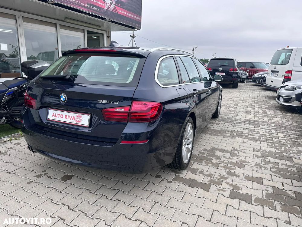 BMW Seria 5 525d xDrive Aut. Luxury Line - 11