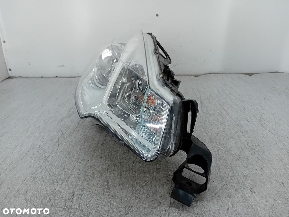 LAMPA PRZÓD PRAWA CITROEN C3 II 9673814380 - 6