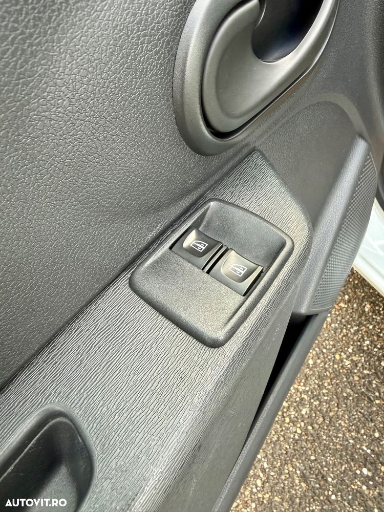 Dacia Dokker 1.5 Blue dCi Laureate - 14