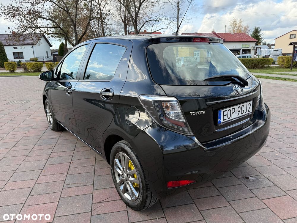 Toyota Yaris 1.33 Prestige - 4