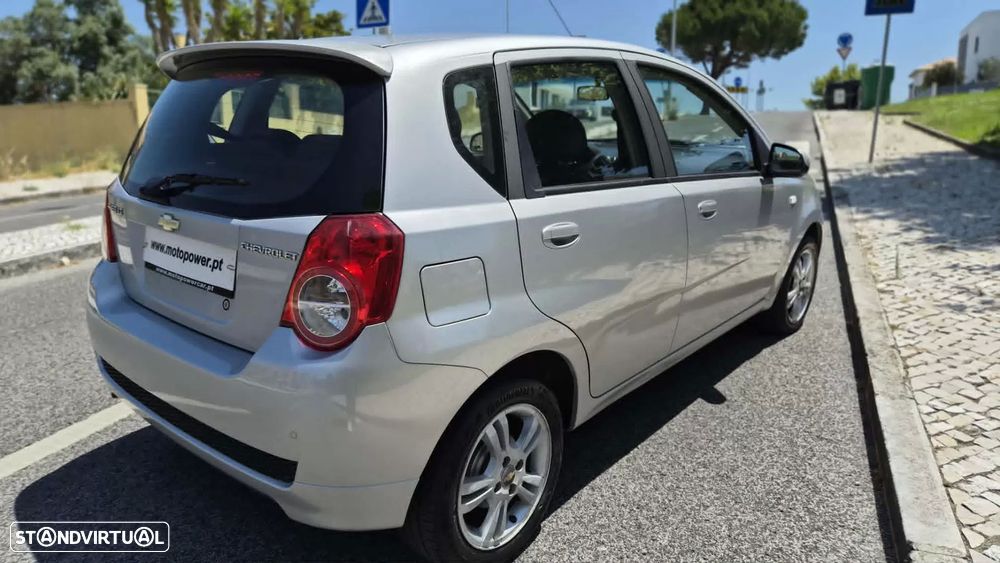 Chevrolet Aveo 1.4 LT Auto. - 6