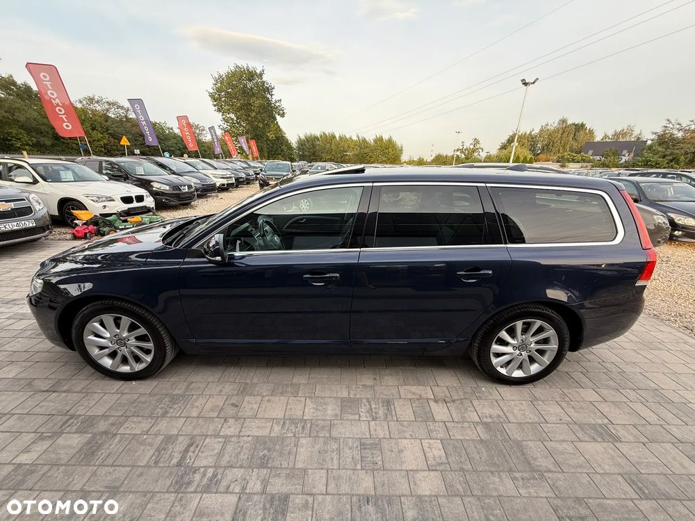 Volvo V70 D4 Momentum - 18