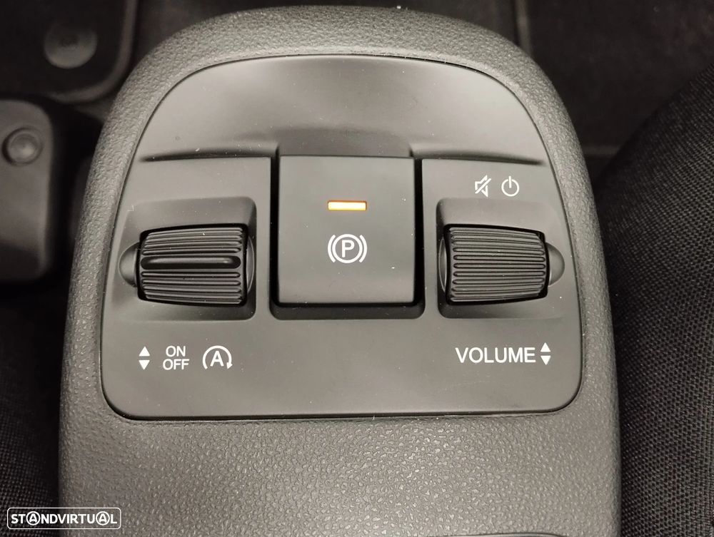 Fiat 500C 1.0 Hybrid Icon - 41