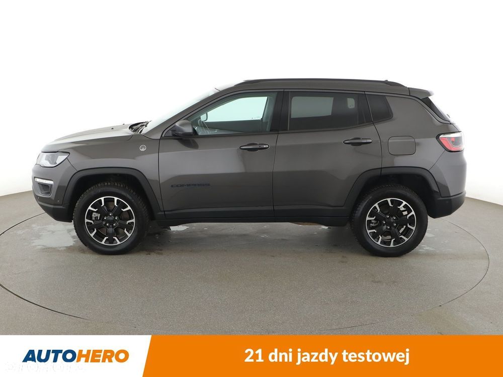 Jeep Compass - 2