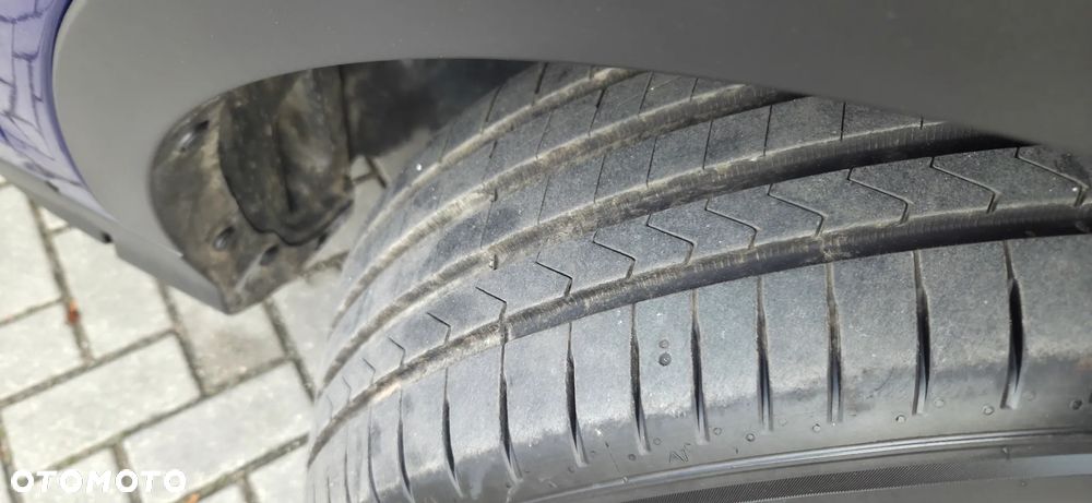 Ford Kuga 1.5 EcoBlue FWD Titanium X - 23