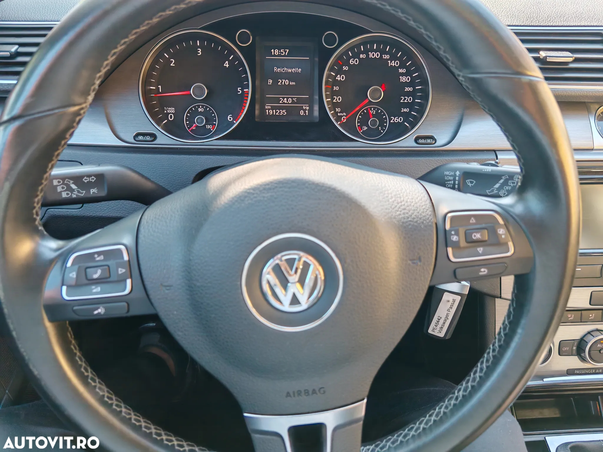 Volkswagen Passat Variant 2.0 TDI BlueMotion Technology Business Edition - 17