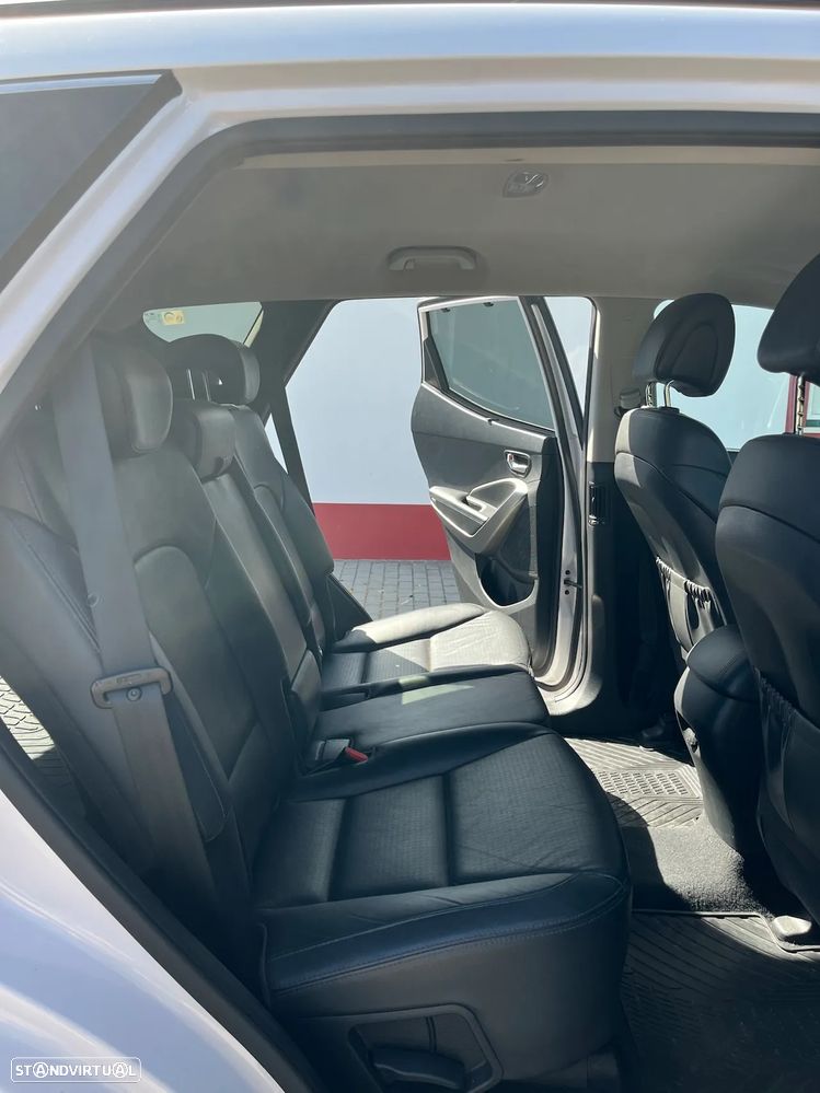 Hyundai Santa Fe 2.2 CRDi Comfort 7L - 4