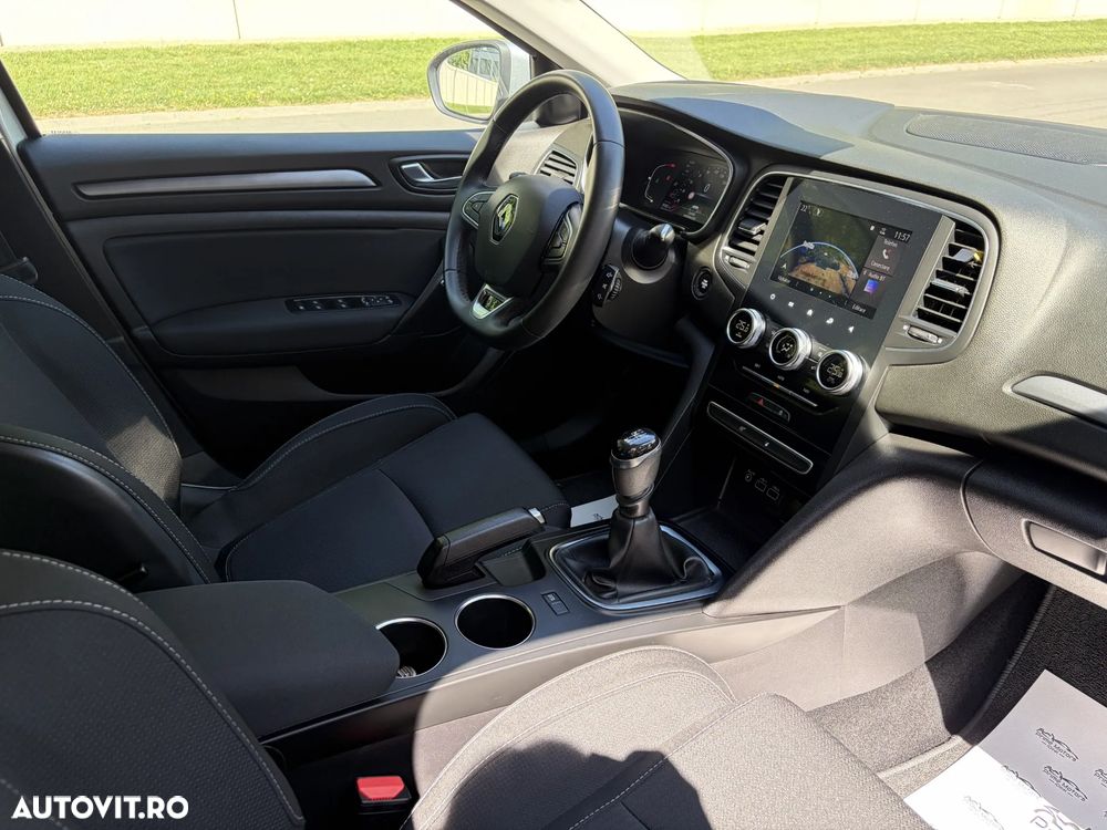 Renault Megane - 23