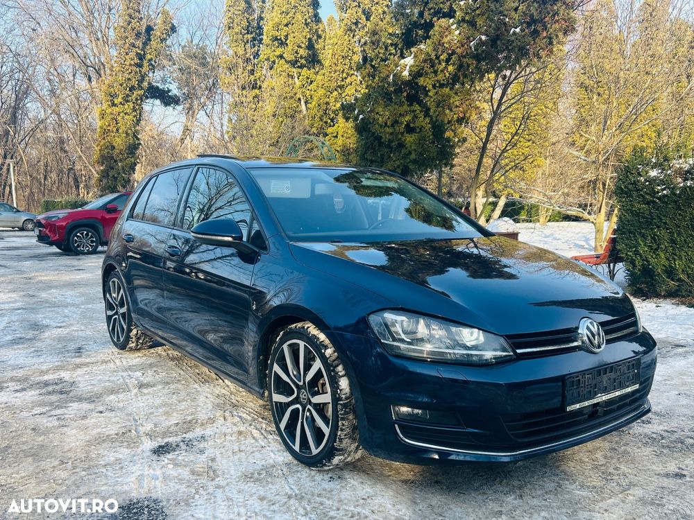 Volkswagen Golf 2.0 TDI 4Motion DSG Sound - 1