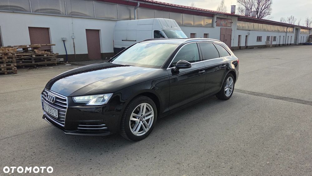 Audi A4 Avant 2.0 TDI S tronic - 13