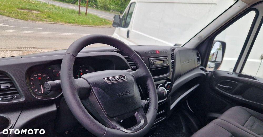 Iveco Daily 35S15 - 25