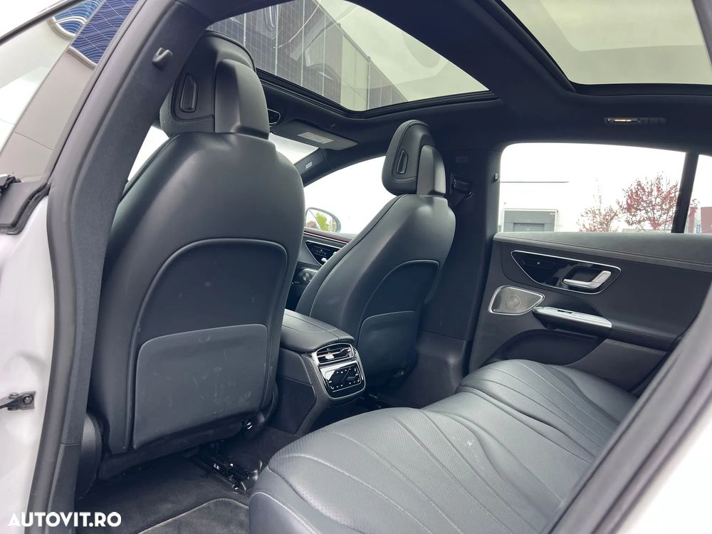Mercedes-Benz EQE 350+ - 7