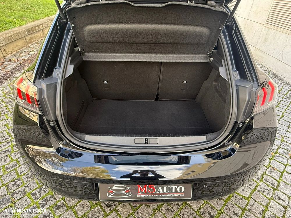 Peugeot 208 1.2 PureTech Allure - 37