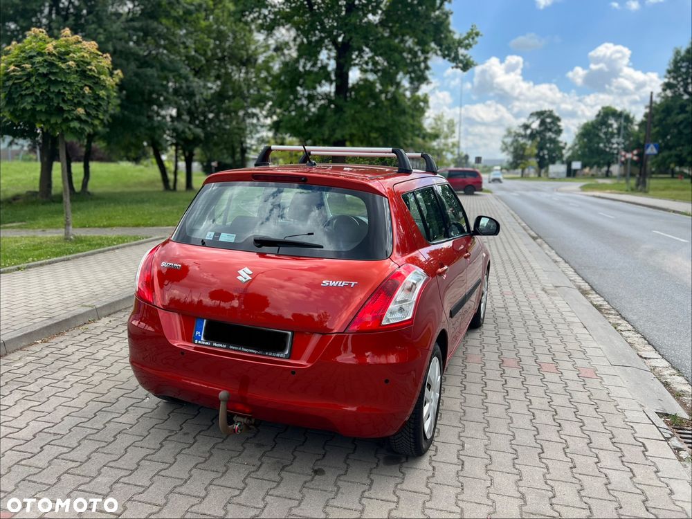 Suzuki Swift 1.2 Comfort Plus - 4