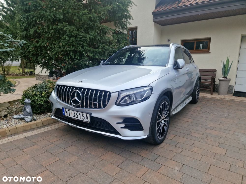 Mercedes-Benz GLC 250 d 4Matic 9G-TRONIC AMG Line - 1