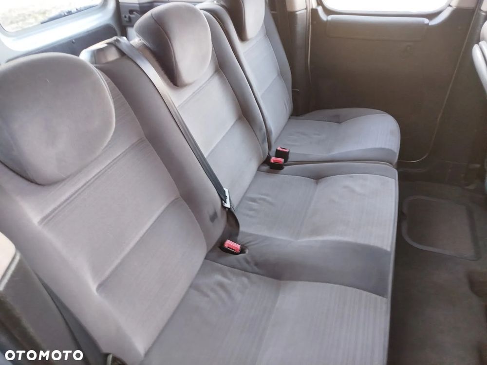 Citroën Berlingo II 1.9 D Multispace - 9